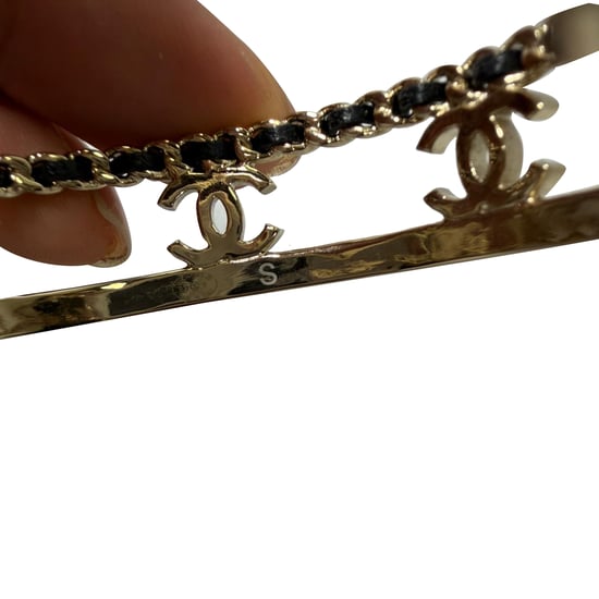 Chanel CC Chain Accent Bangle Bracelet in Gold Metal - Image 5