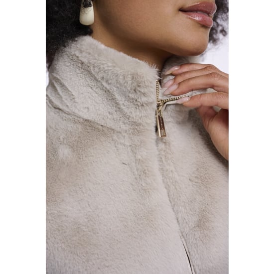 Rino & Pelle short faux fur waistcoat nikki.7002611 9030 birch - Image 2