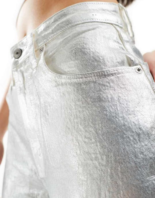 Abercrombie & Fitch Curve Love 90s relaxed fit jean in silver - Image 2