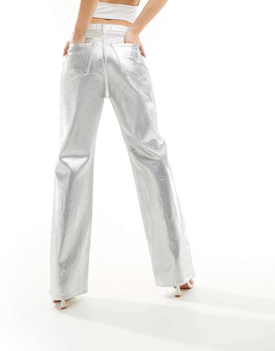 Abercrombie & Fitch Curve Love 90s relaxed fit jean in silver - Image 3