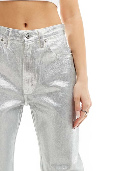 Abercrombie & Fitch Curve Love 90s relaxed fit jean in silver - Image 4