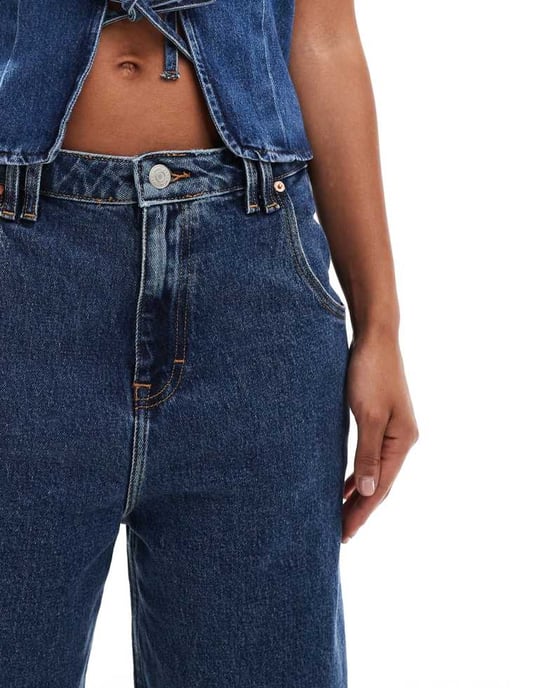 Tommy Jeans low rise baggy jeans in mid wash - Image 4
