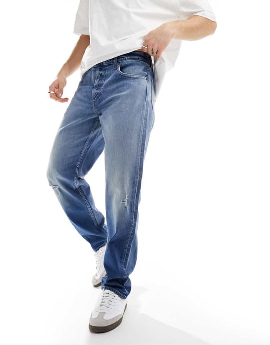 Lee Oscar relaxed tapered fit distressed jeans in mid vintage wash - Image 4