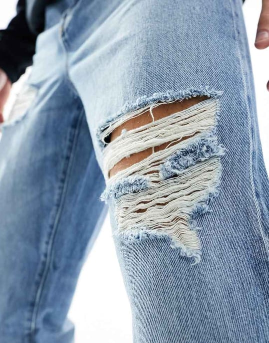 ASOS DESIGN baggy jeans med hål i mellanblå tvätt - Image 2