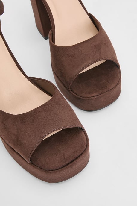 Faith: Hope Faux Suede Peeptoe High Block Heel Platform Sandals - Image 5
