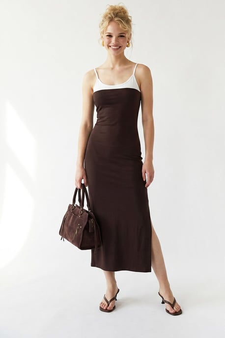 Ärmlös Bodycon Midiklänning med Slits - Image 2