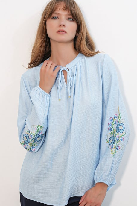 Geborduurde Oversized Crêpe Blouse - Image 3