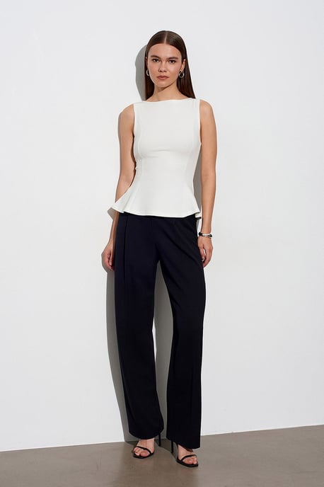 Fitted Sleeveless Peplum Blouse - Image 4