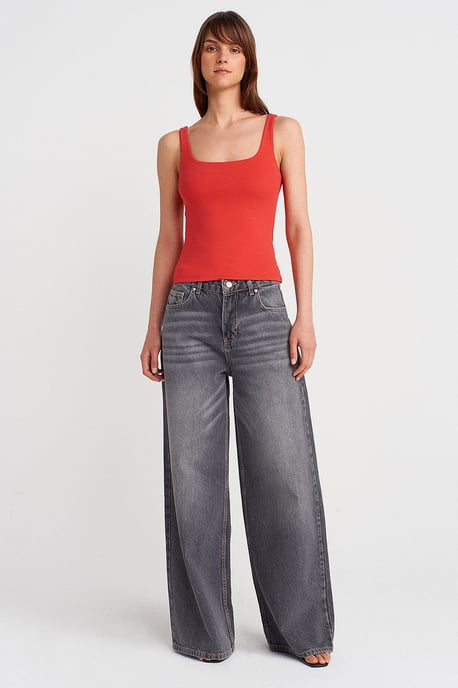 Ribbed Square-neck Sleeveless Blouse - Image 4