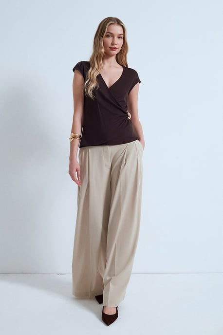 Dames Slim Fit Wikkelblouse - Image 4