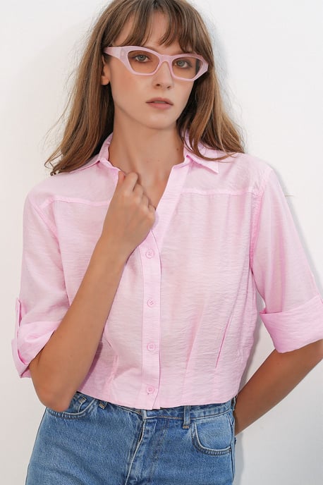 Oversized Crop Shirt - Image 4