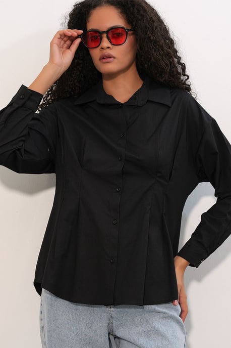 Getailleerde Poplin Shirt Met Knopen Voorzijde - Image 1