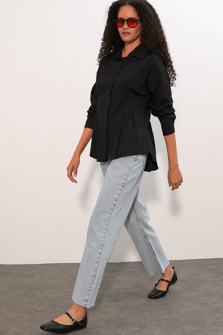 Getailleerde Poplin Shirt Met Knopen Voorzijde - Image 3