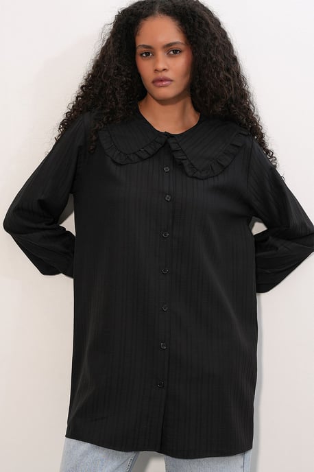 Long-sleeve Textured Shirt With Baby Collar - Image 3