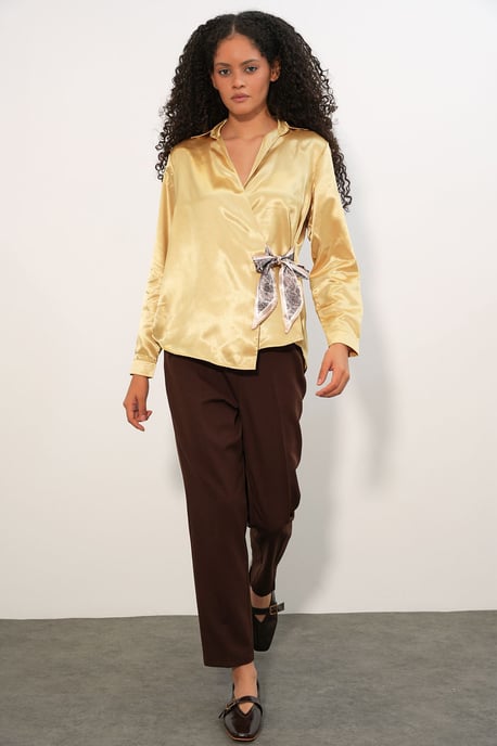 Dames Satijnen Strikshirt - Image 2
