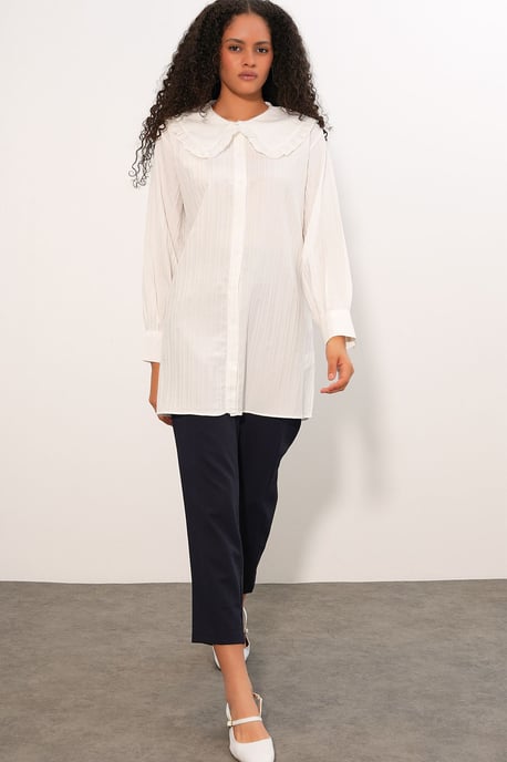 Long-sleeve Textured Shirt With Baby Collar - Image 2
