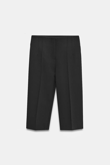 High-waist Straight Capri Shorts With Slit - Image 5