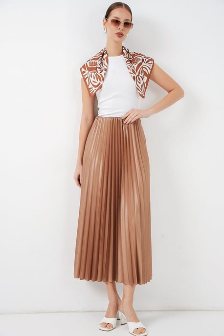 High Waist Pleated Maxi Skirt - Image 1