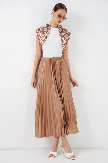 High Waist Pleated Maxi Skirt - Image 5