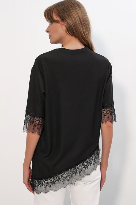 Oversized Lace Knit Blouse - Image 6