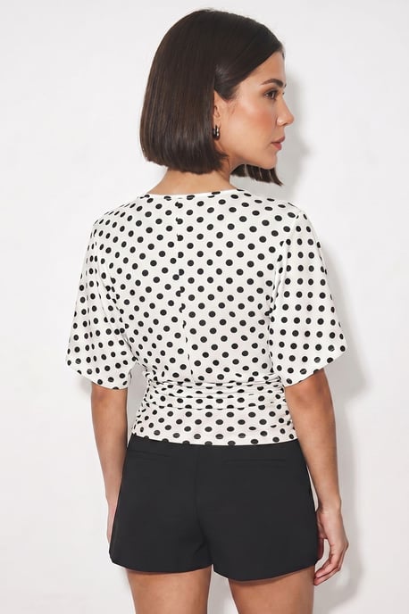 Avskuren axelprickig oversized blus - Image 3