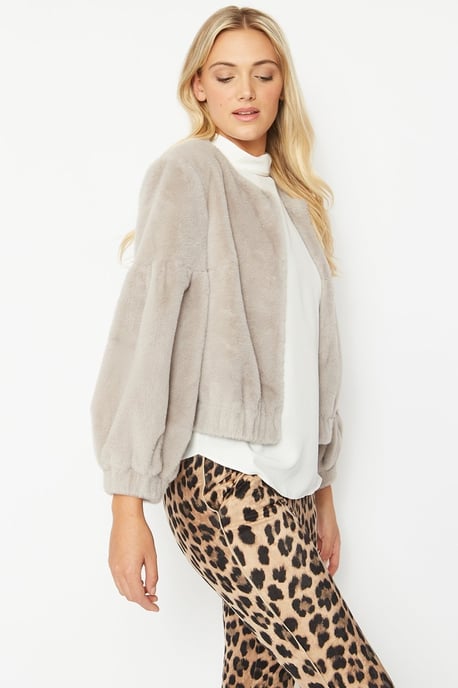 Cashmer Efect Cropped Faux Fur Jacket with Puff Sleeves - Image 1