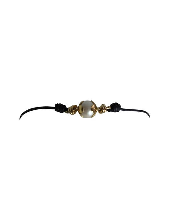 Louis Vuitton Pearl Knotty Choker Necklace in Gold-tone Metal and Black Leather - Image 2