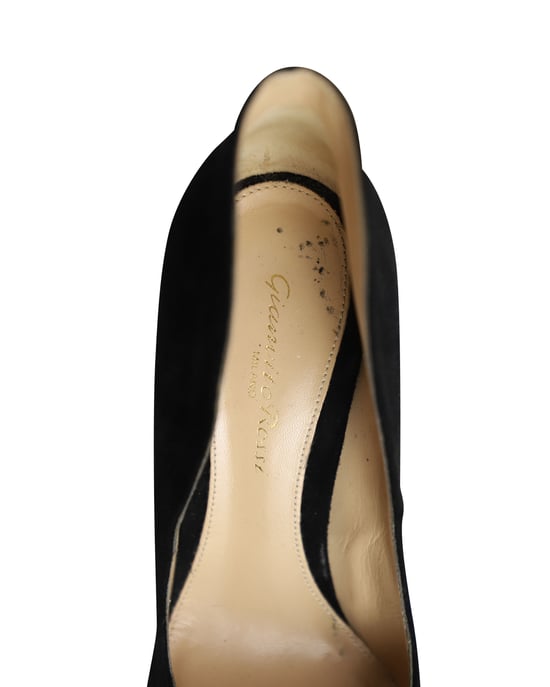 Gianvito Rossi Round-toe Flared Pumps in Black Suede - Image 5