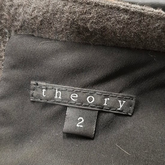 Theory Jeselia mini-jurk met lange mouwen in zwart leer - Image 3