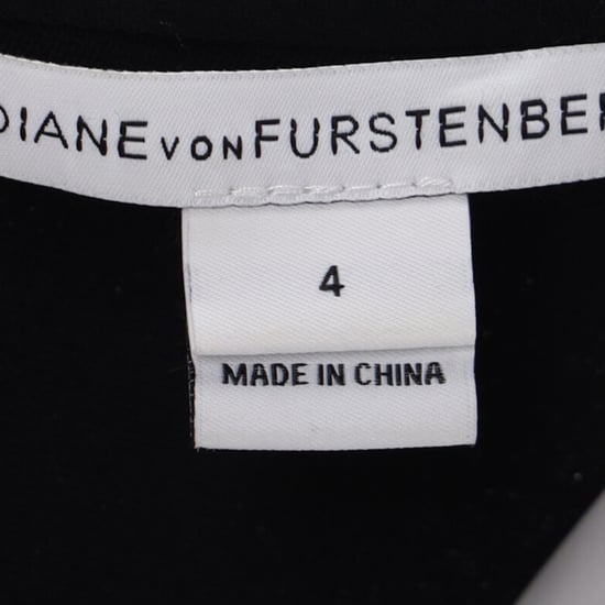 Diane Von Furstenberg – Jeannie – V-ringad, utsvängd miniklänning i svart nylon - Image 4
