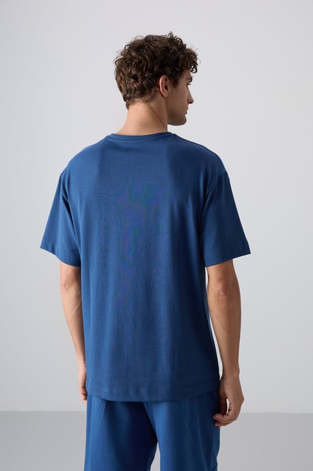 Oversized Logo Patch Crew Neck T-shirt - Image 5