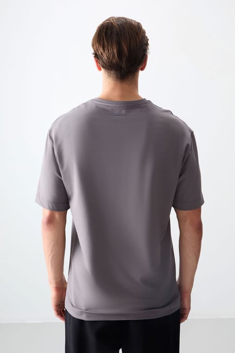 Oversized Col T-shirt - Image 6