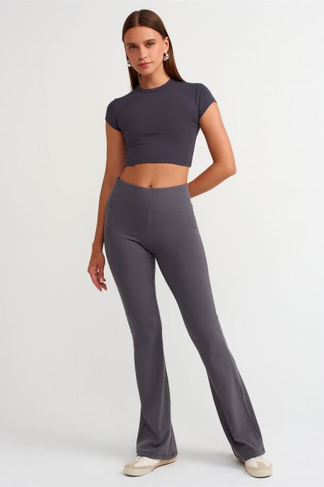 Women's Crop Slim-Fit Crew Neck T-Shirt - Image 3