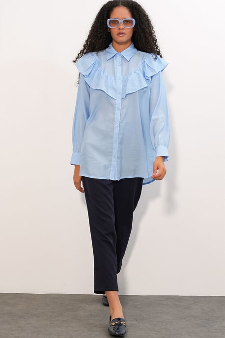 Long Relaxed Shirt With Frill Detail - Image 2
