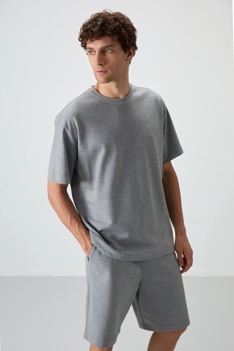 Overmaat T-Shirt en Shorts Set - Image 2