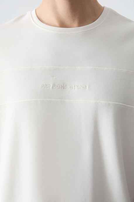 Men's Oversized T-shirt And Pants Set - Image 4