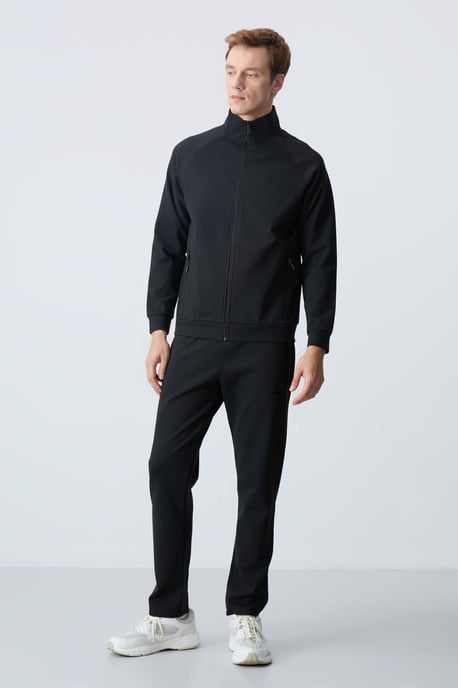Heren Kleur-gebroken Gebreide Actieve Set - Image 1