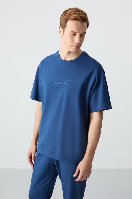 Men's Oversized T-shirt And Pants Set - Image 2