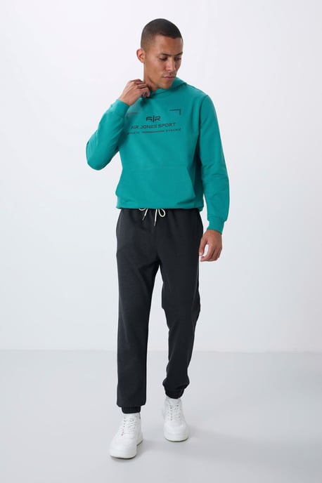 Men's Regular Fit Fleece Sweatpants - Image 2