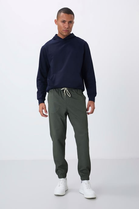 Men's Regular Fit Fleece Sweatpants - Image 2