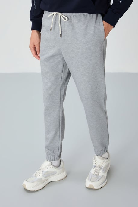 Men's Regular Fit Fleece Sweatpants - Image 2