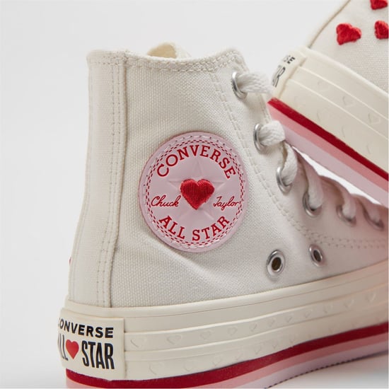 Girls Converse Taylor All Star Lift Valentines Day Platform Trainers Childrens in Vintage Wht 103 - Image 3