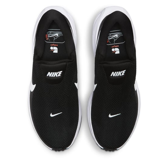 Women's Nike Trainers in Black/White - Image 5