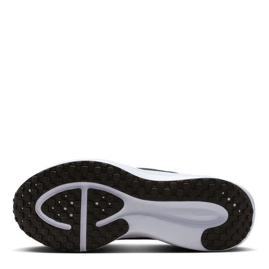Women's Nike Trainers in White/Black - Image 6