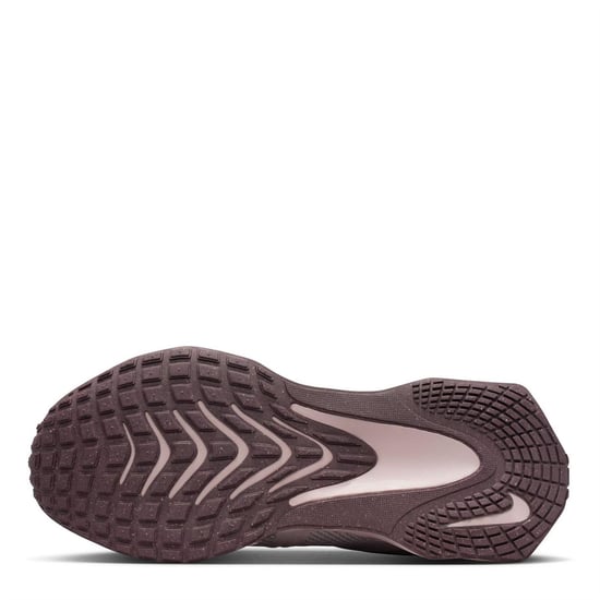 Women's Nike Metro Tek Low Top Sneakers in Particle Rose - Image 6