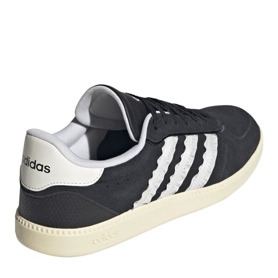 Women's adidas Breaknet Slk in Blk/Wht/Vanilla - Image 4