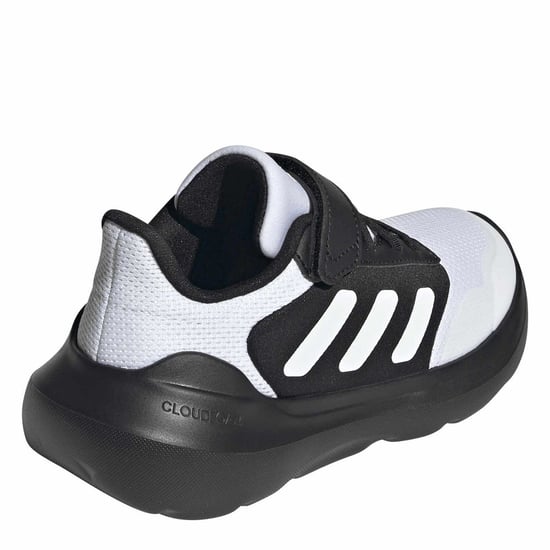 Boys adidas Tensaur Run 3 in Core Black/Ftwr - Image 4