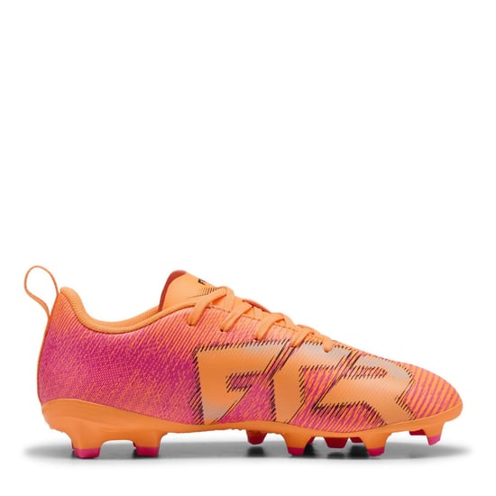 Boys Puma Kids Future 8 Play Firm Ground Football Boots in Ht Fr-Blk-Rvsh - Image 4