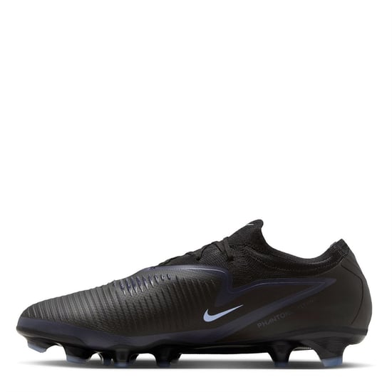Boys Nike Phantom 6 Firm Ground Textured Toe Sneakers in Black/Black - Image 2