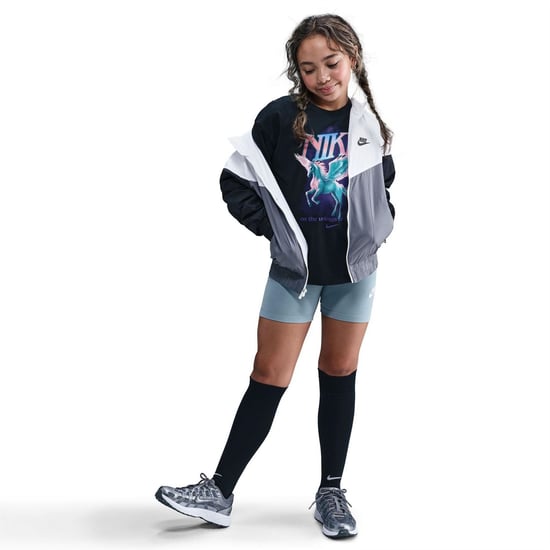 Girls Nike G Nsw Tke Flght Jn99 in Black - Image 3